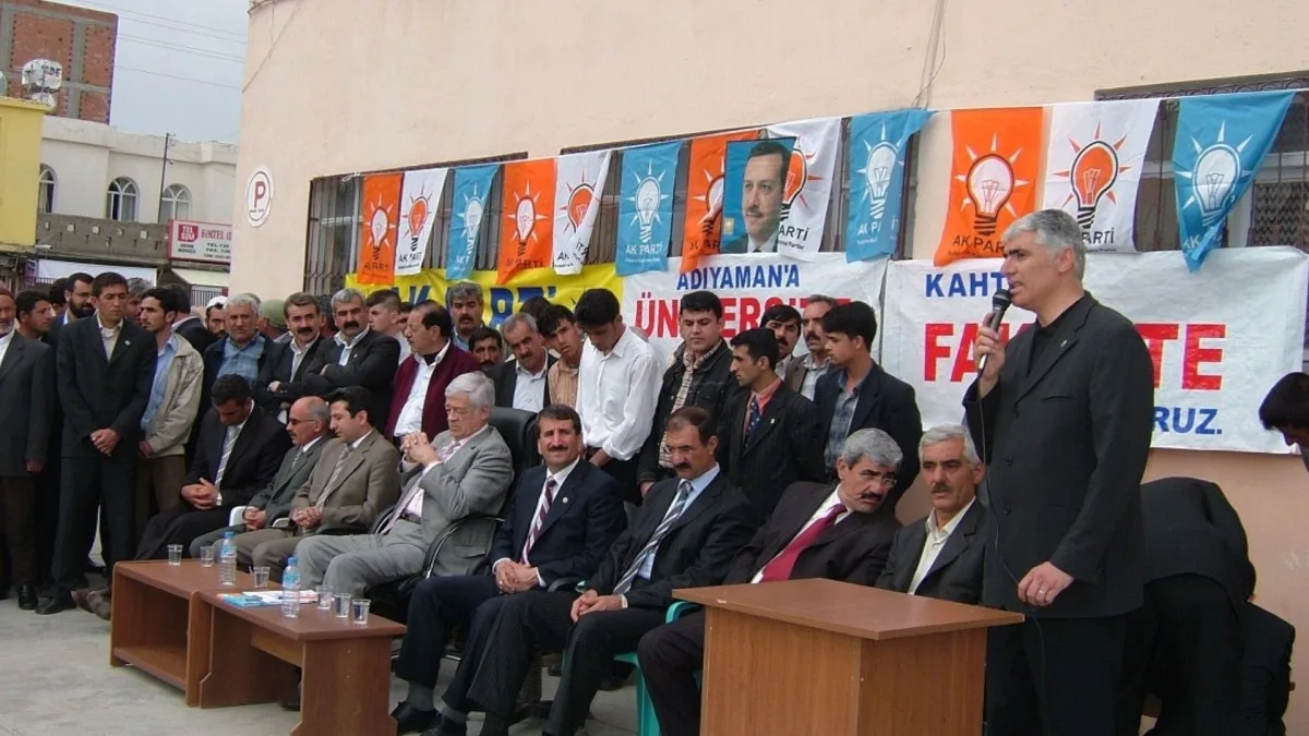 20 Yıl Aradan Sonra Kahta'da Tarihi Buluşma