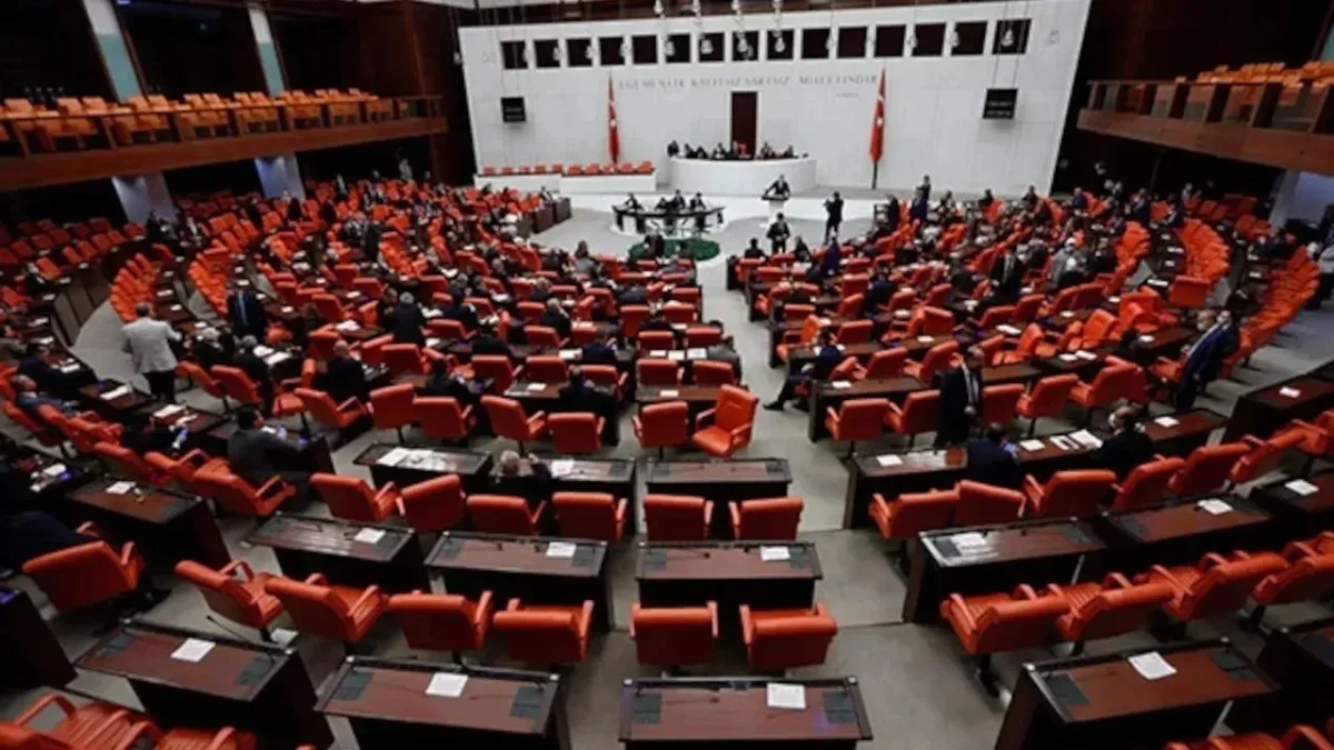 Asgari Ücrete Ara Zam Gündemde mi? İsa Karakaş’tan Kritik Açıklamalar