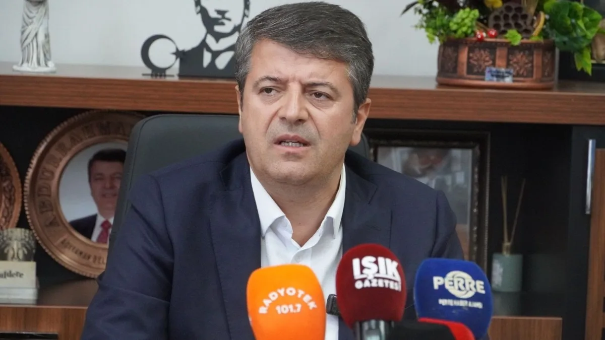 Tutdere görevine başladı: ‘86 milyonun vicdanı ayağa kalktı’ - Videolu Haber